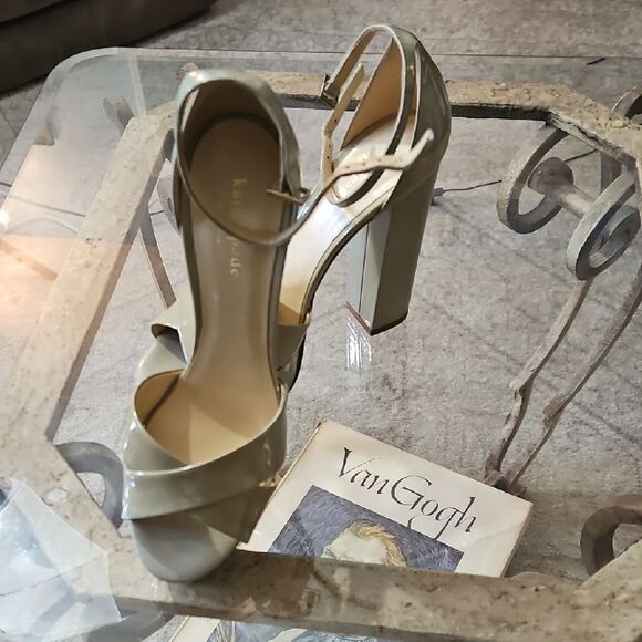 Kate Spade Glossy Olive Platform Heels Size 6.5 - Picture 2 of 9